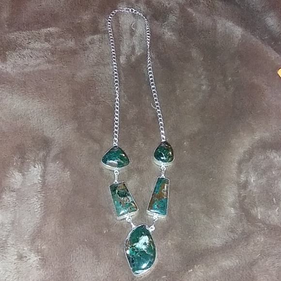 Genuine chrysocolla necklace set in silver - Picture 1 of 4